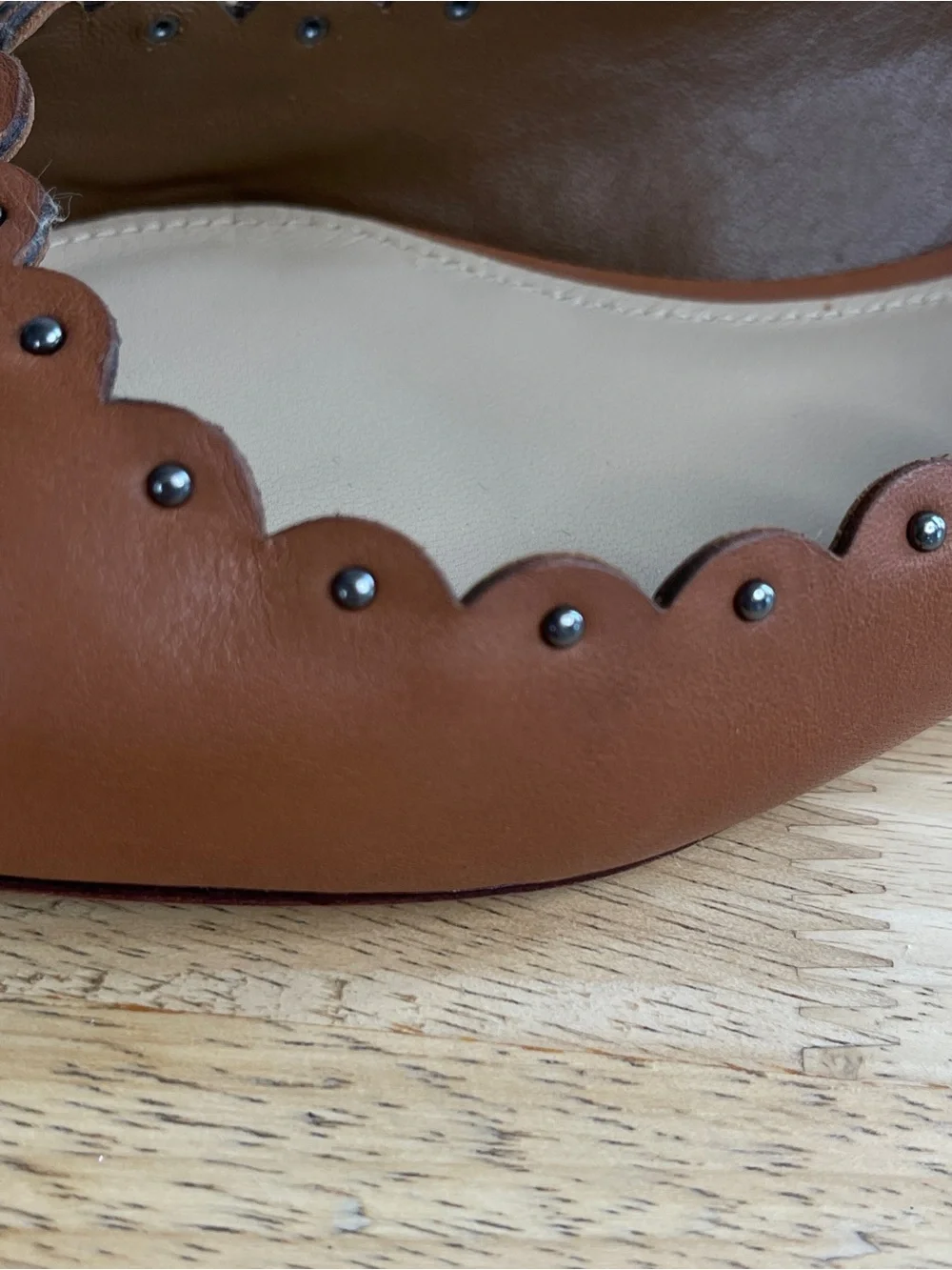 Coach Jill Scalloped Brown Studded Leather Pointed-Toe Flats Size 7.5 - Picture 9 of 12